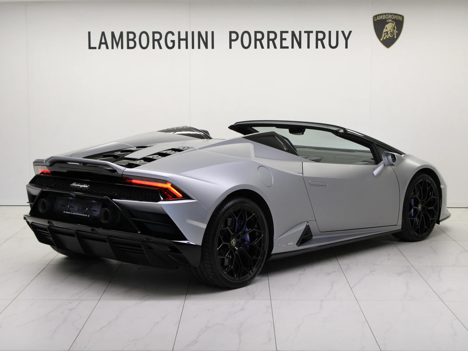 Lamborghini Huracán EVO Spyder, 3/8