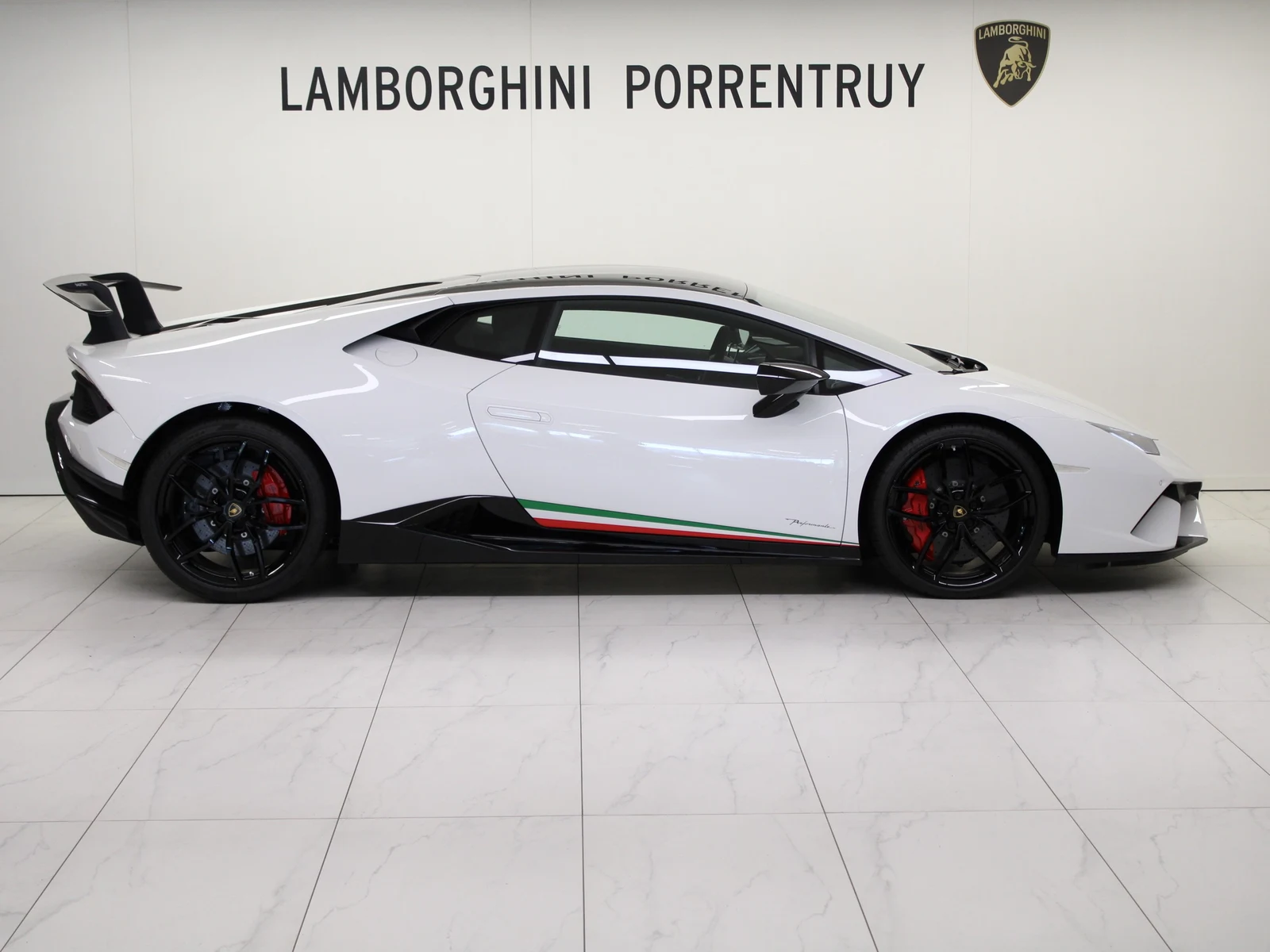 Lamborghini Huracán Performante, 2/7