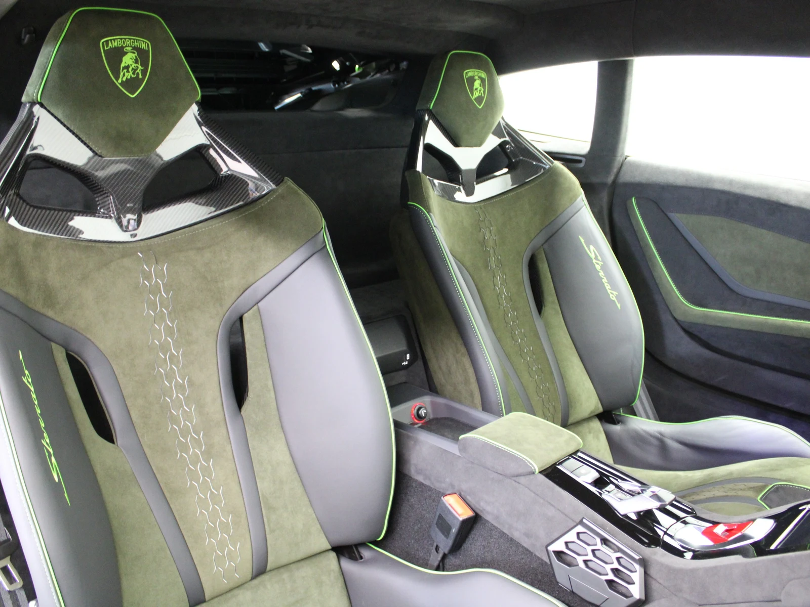 Lamborghini Huracán Sterrato, 8/8