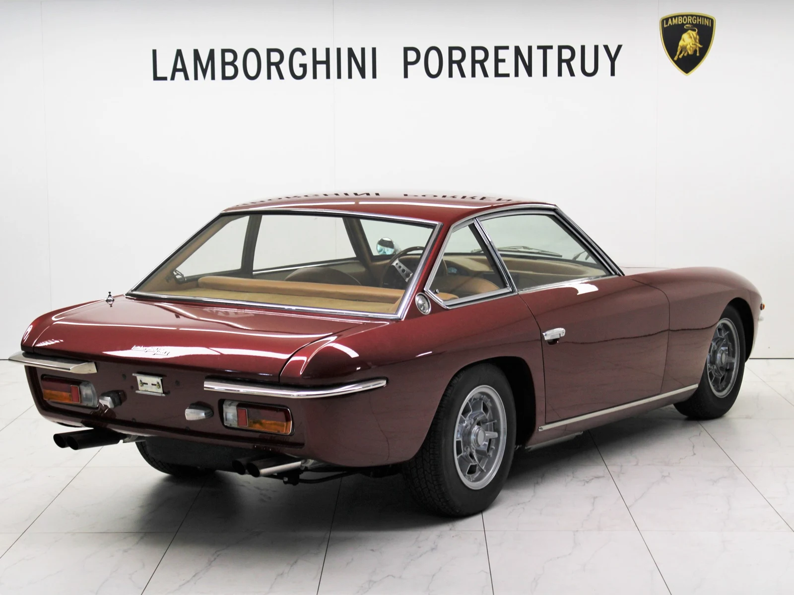 Lamborghini Islero 400 GT, 3/8