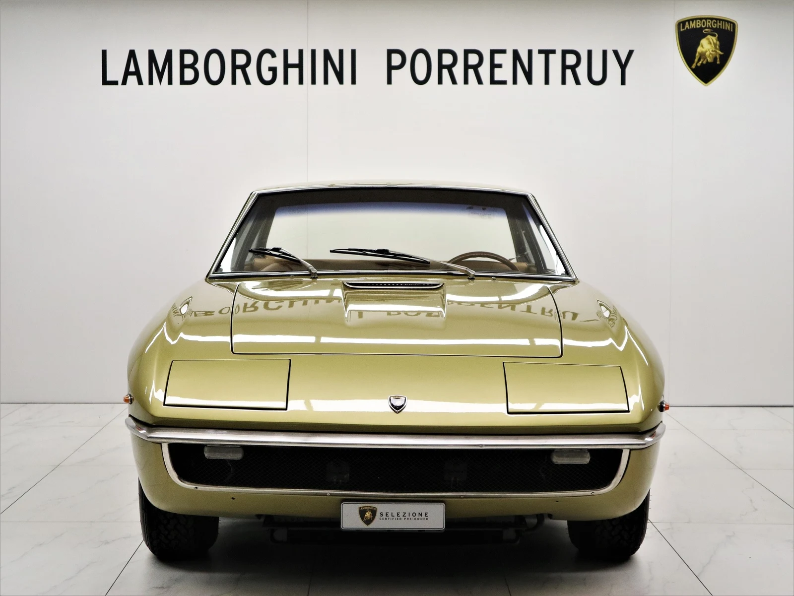 Lamborghini Islero, 5/10