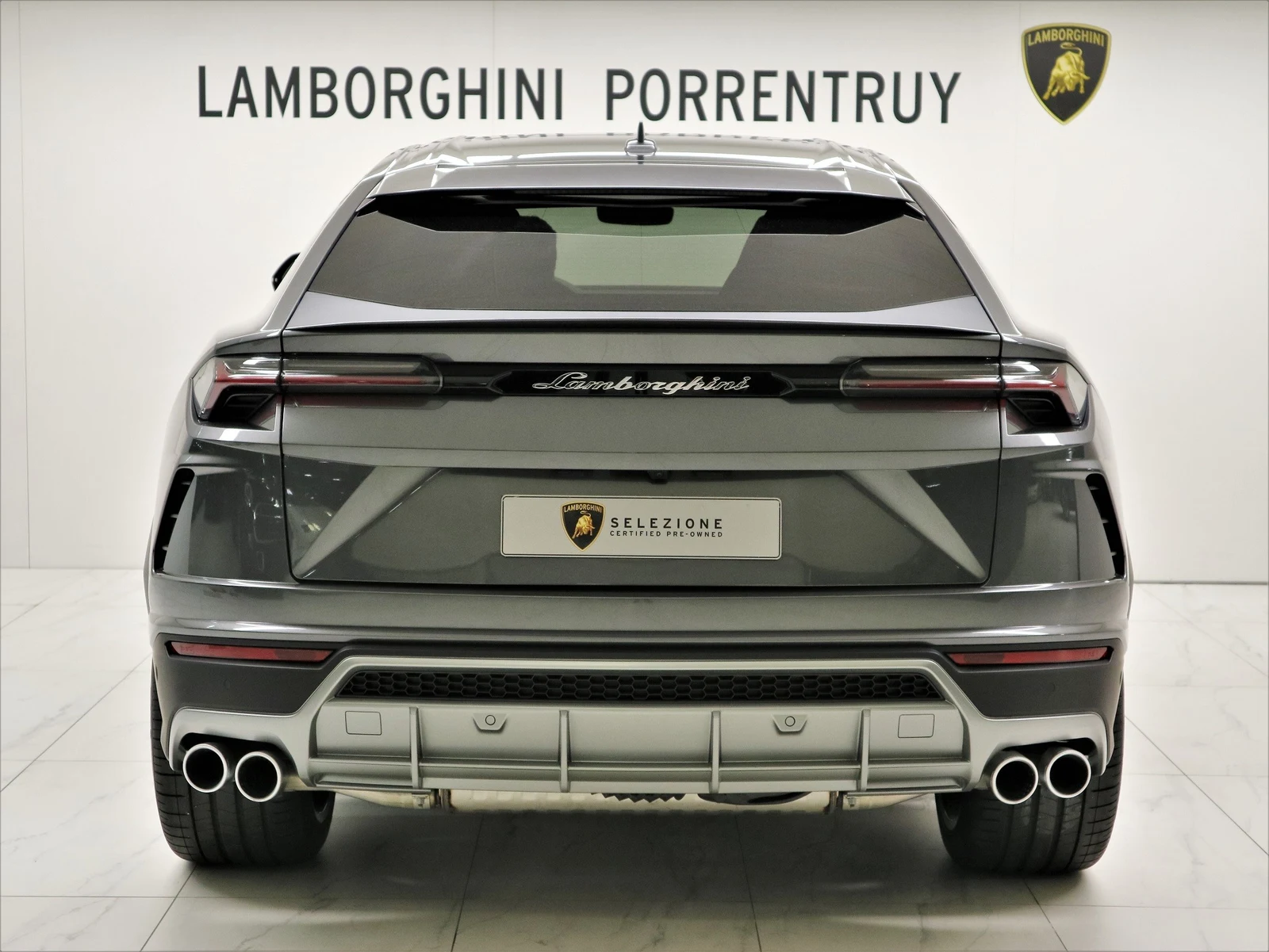 Lamborghini Urus, 4/10