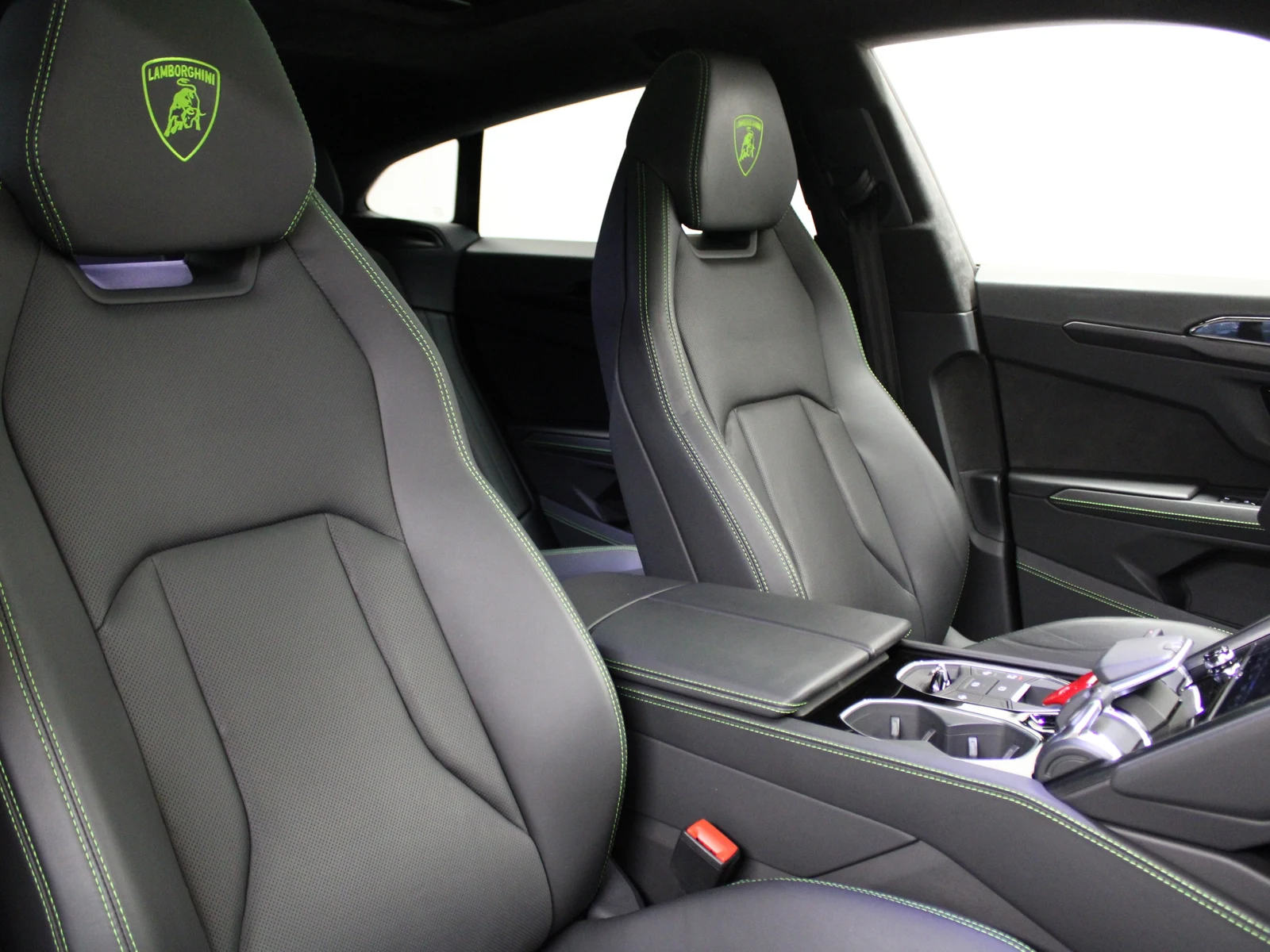 Lamborghini Urus, 10/10