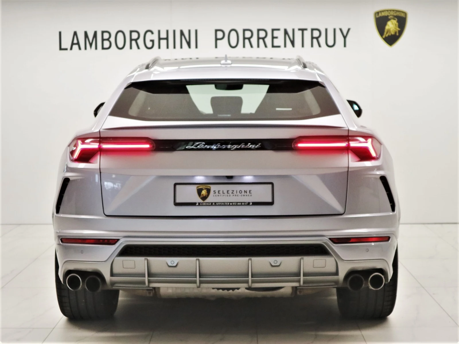 Lamborghini Urus, 4/10