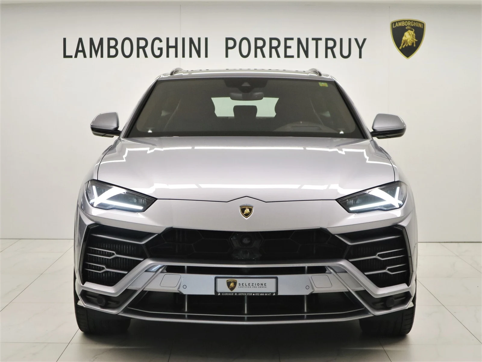 Lamborghini Urus, 5/10