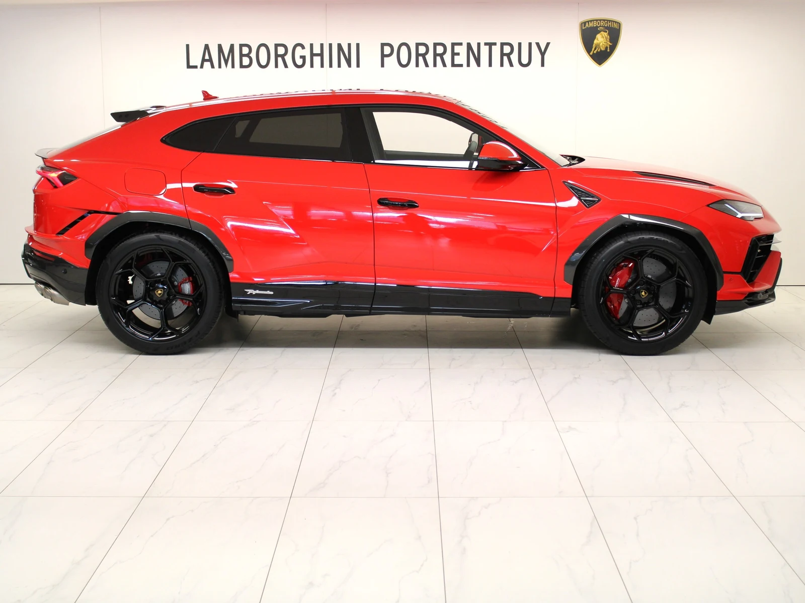 Lamborghini Urus Performante, 2/8