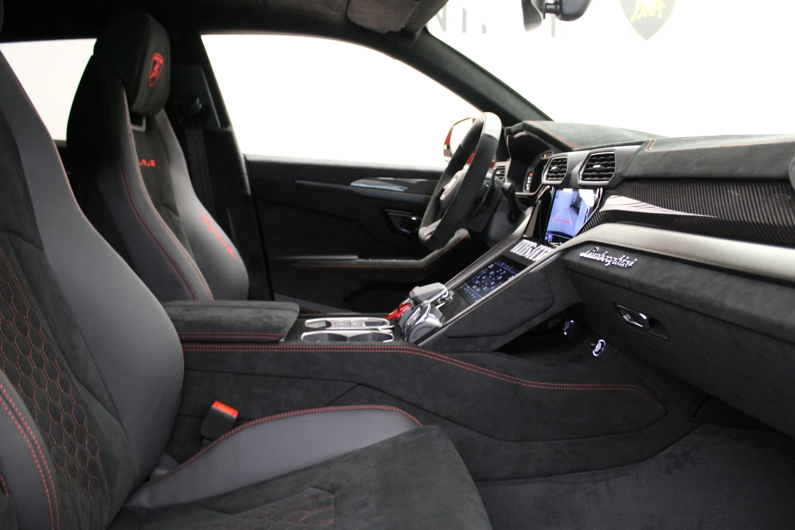 Lamborghini Urus Performante, 6/8