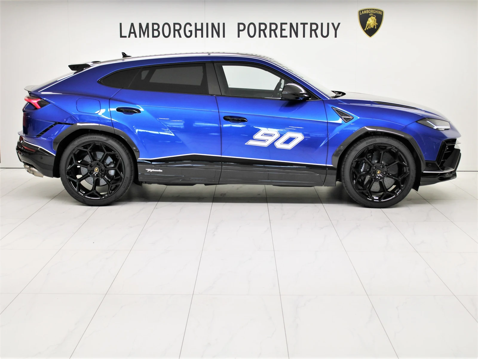 Lamborghini Urus Performante, 2/8