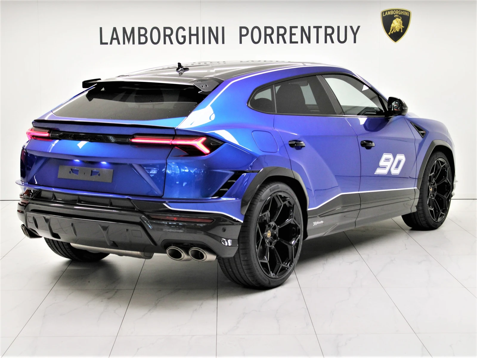 Lamborghini Urus Performante, 3/8