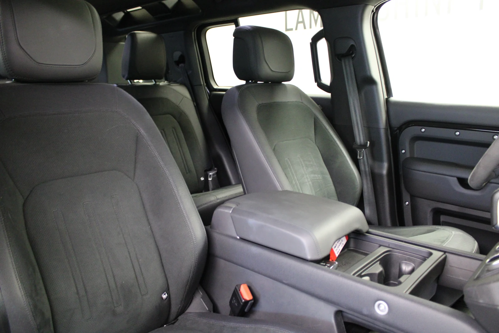 Land Rover Defender 110 V8, 7/8