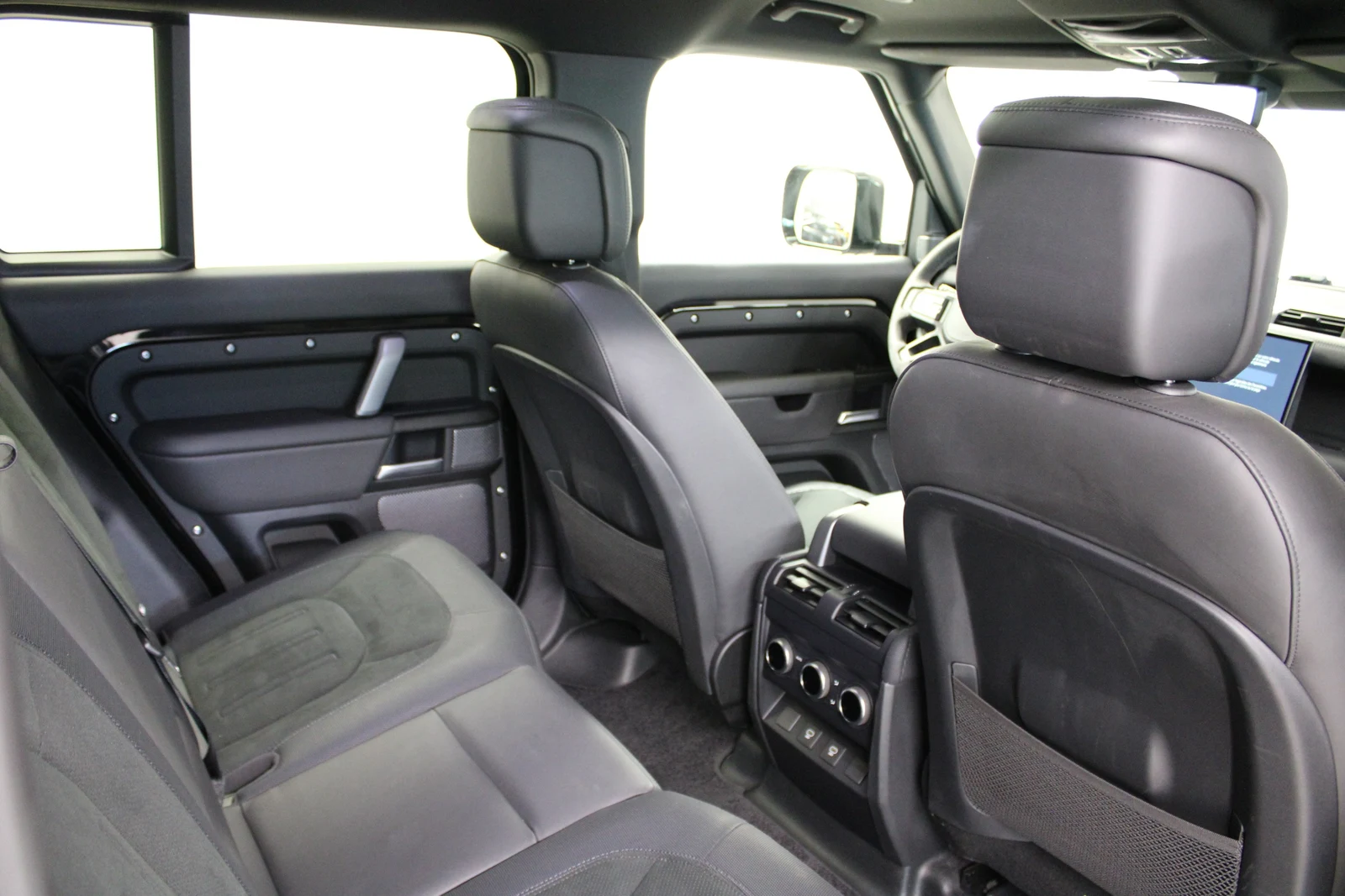 Land Rover Defender 110 V8, 8/8