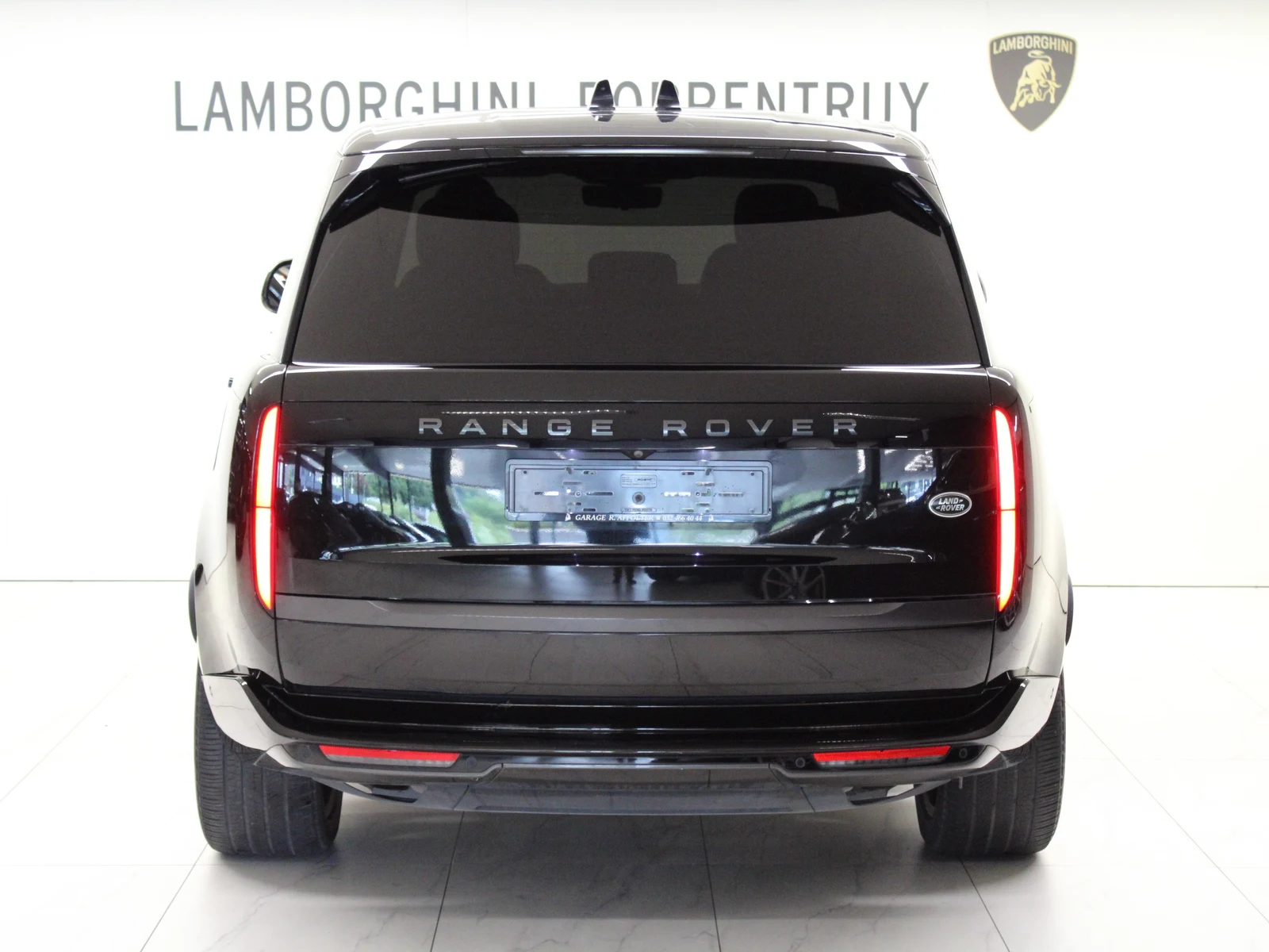 Land Rover Range Rover P440e HSE, 4/6