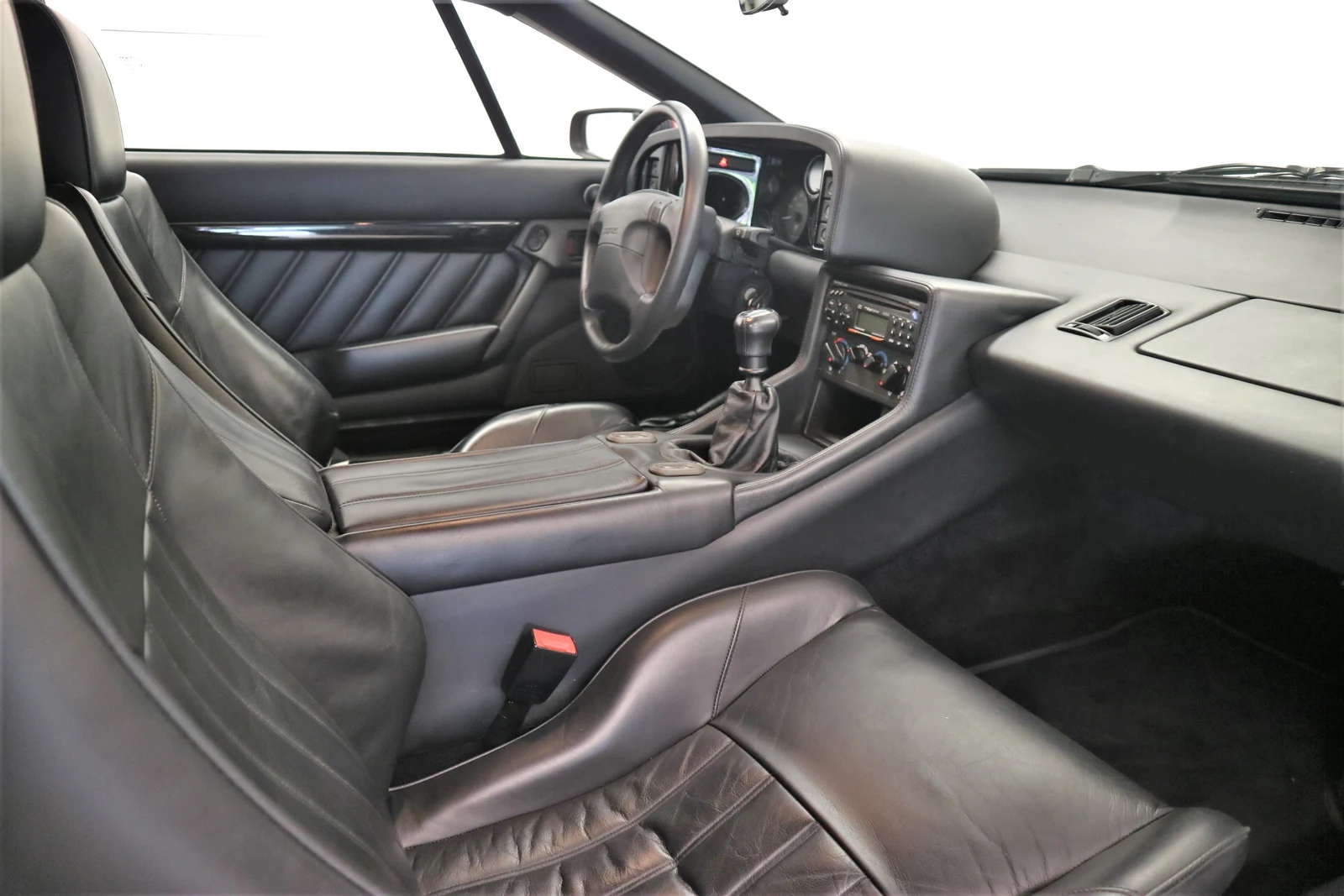 Lotus Esprit V8 GT, 7/8