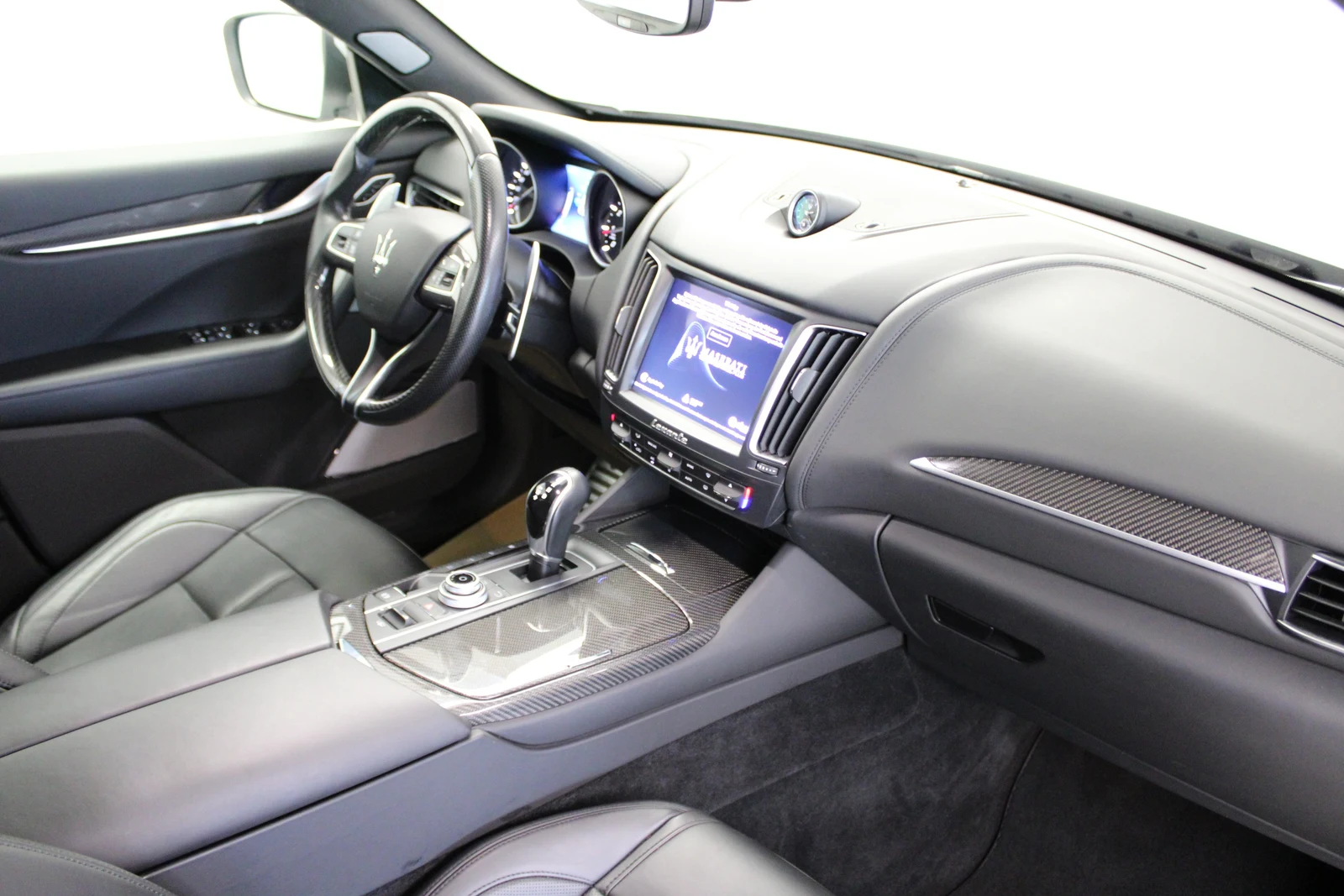 Maserati Levante S, 6/9