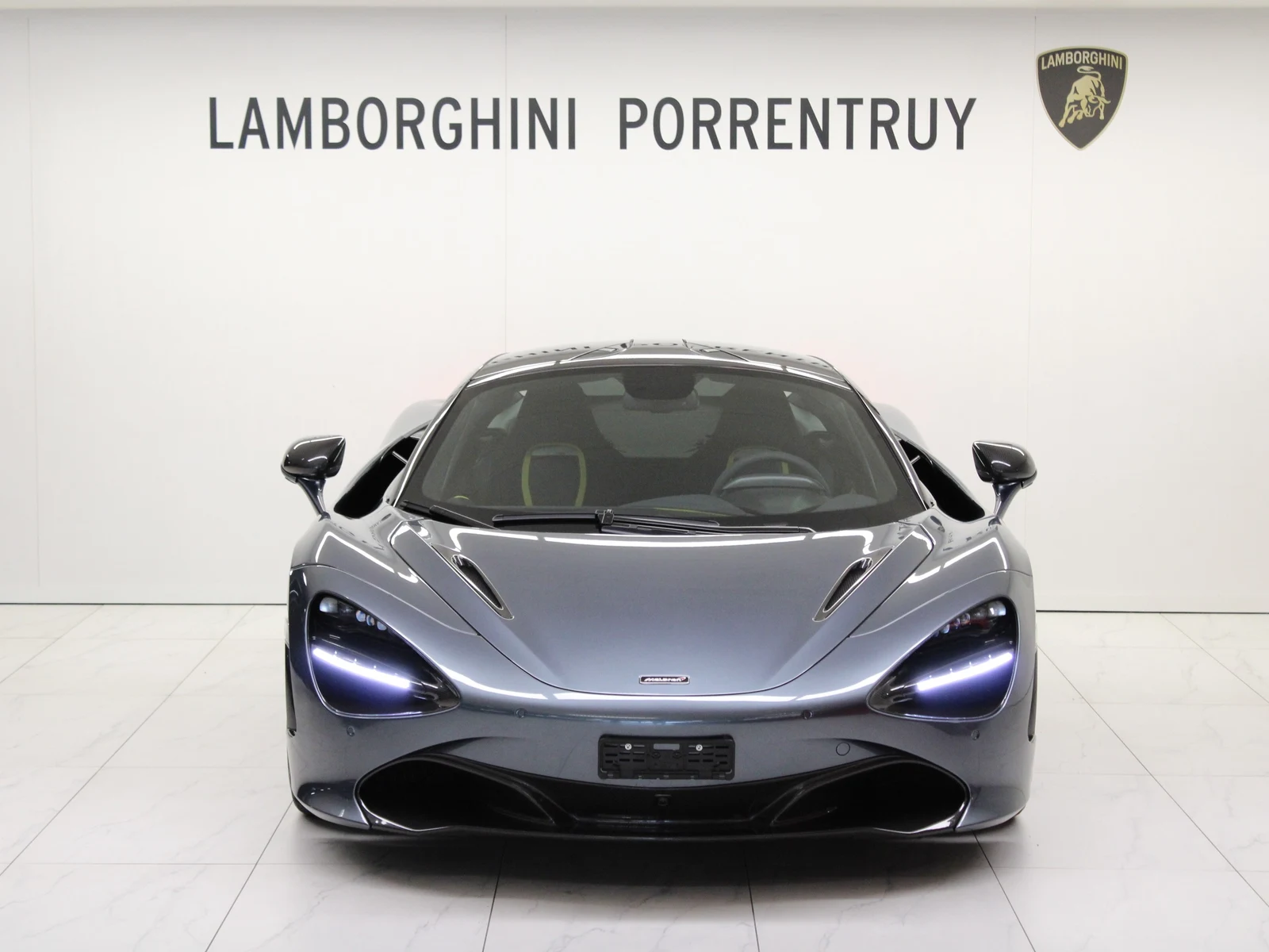 McLaren 720S, 5/8