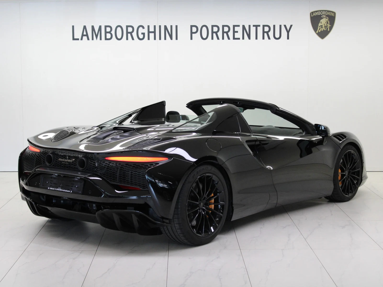 McLaren Artura Spider, 3/8