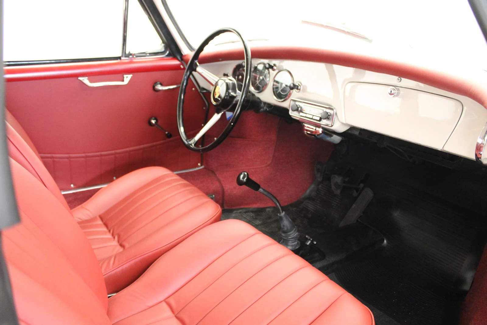 Porsche 356 B 1600 Super, 6/8