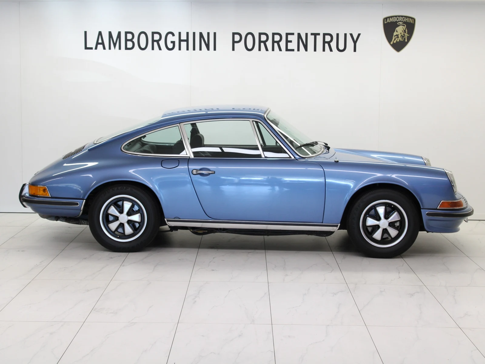 Porsche 911 2.4 S, 2/7