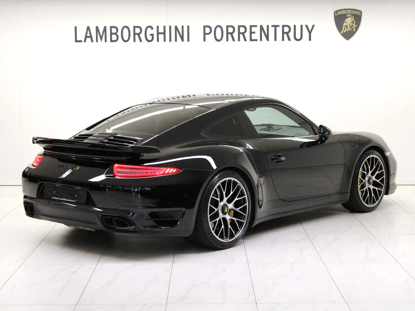 Porsche 911 Turbo S (991), 3/8