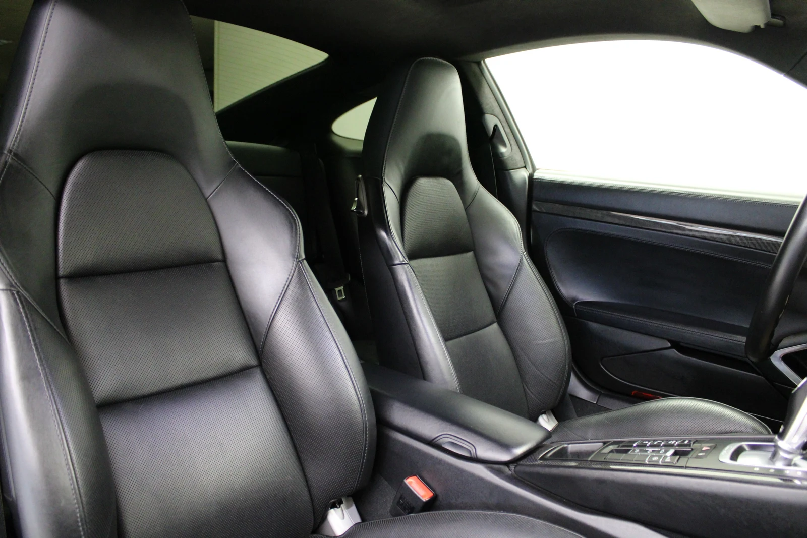 Porsche 911 Turbo S (991), 6/8