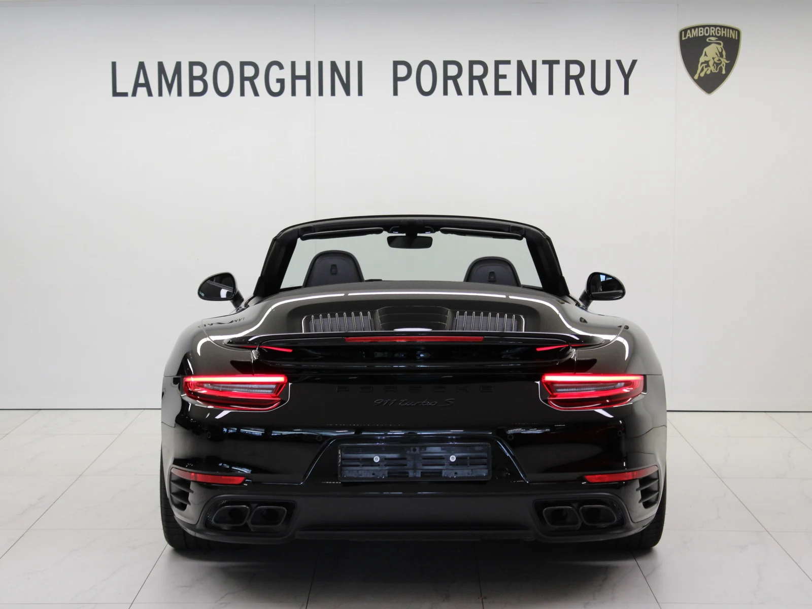 Porsche 911 Turbo S Cabriolet (991), 4/8