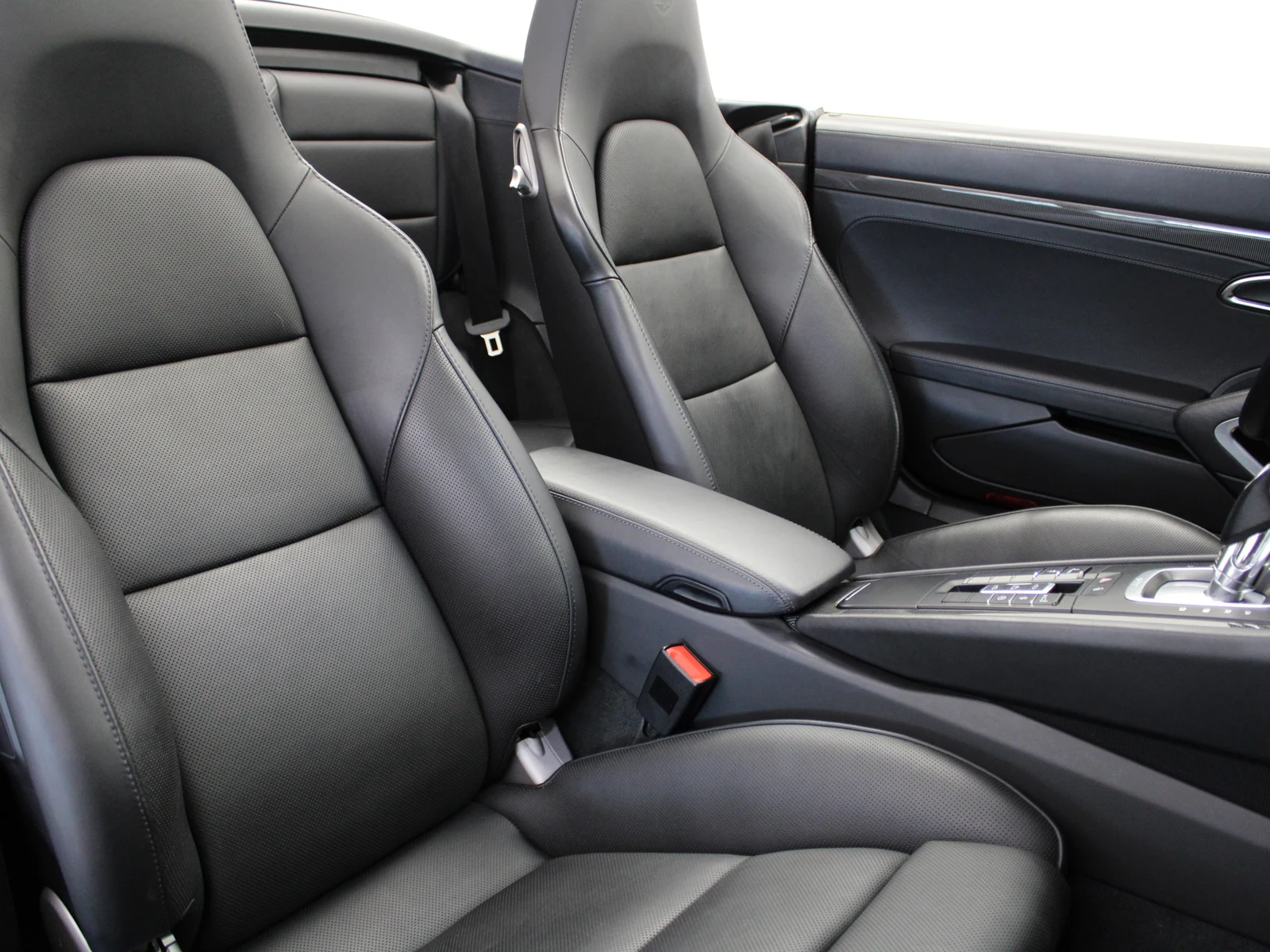 Porsche 911 Turbo S Cabriolet (991), 6/8