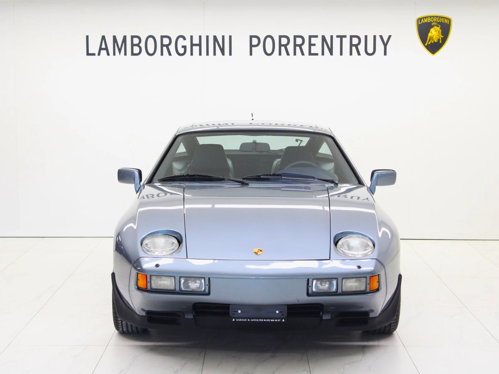 Porsche 928 S, 5/7