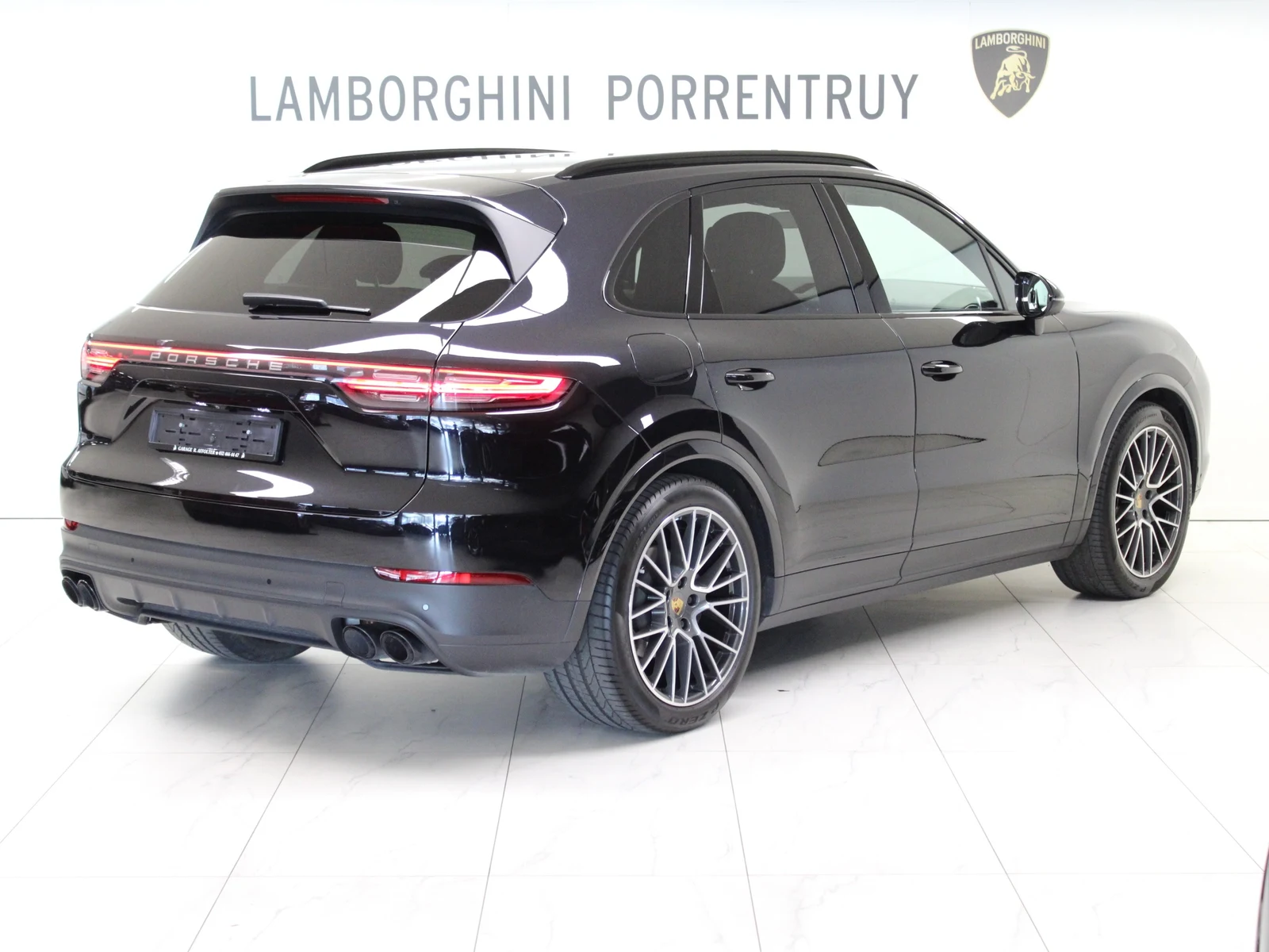 Porsche Cayenne (E3), 3/7