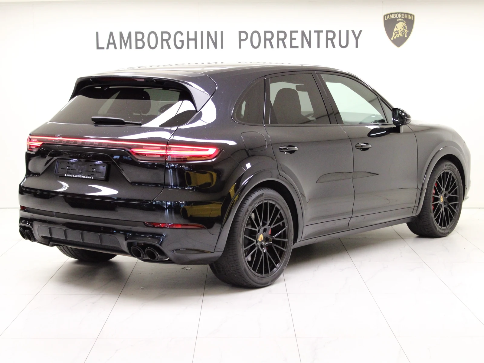 Porsche Cayenne GTS (E3), 3/8