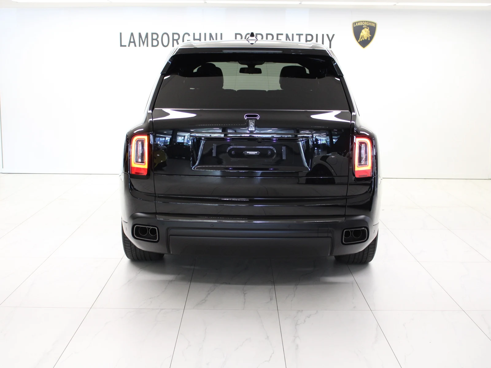 Rolls-Royce Cullinan Black Badge, 4/10