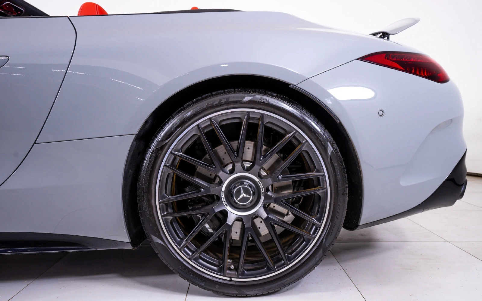 2024 Mercedes-Benz AMG SL 63 (R232), 17/27