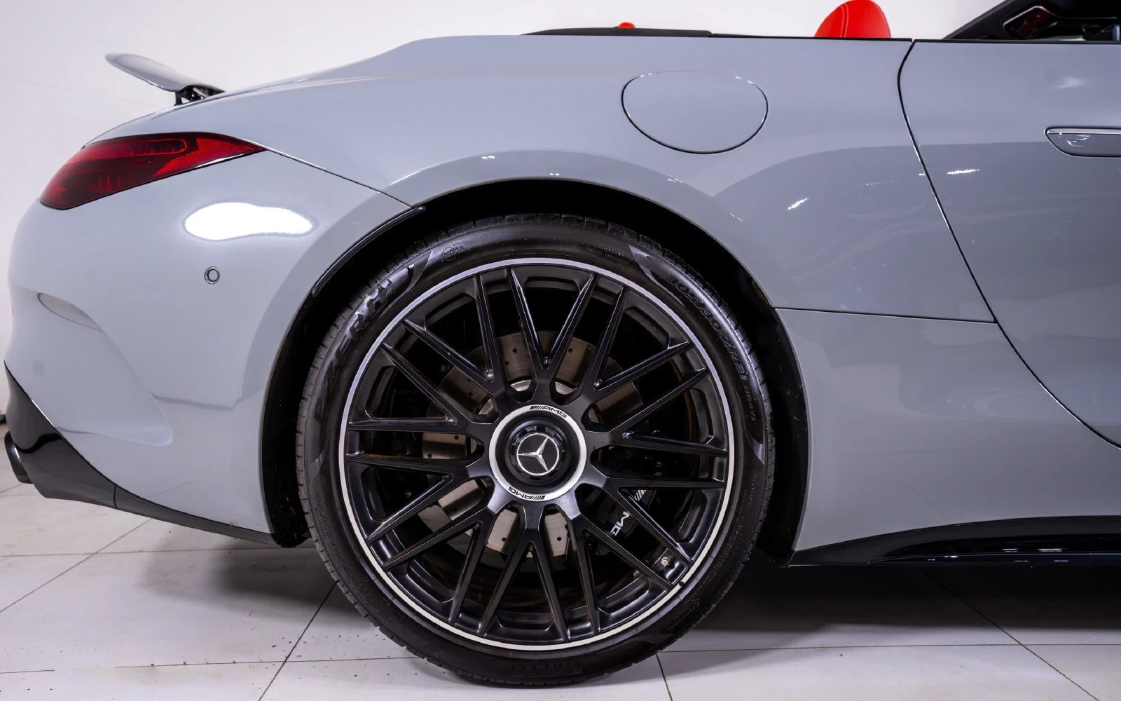 2024 Mercedes-Benz AMG SL 63 (R232), 18/27