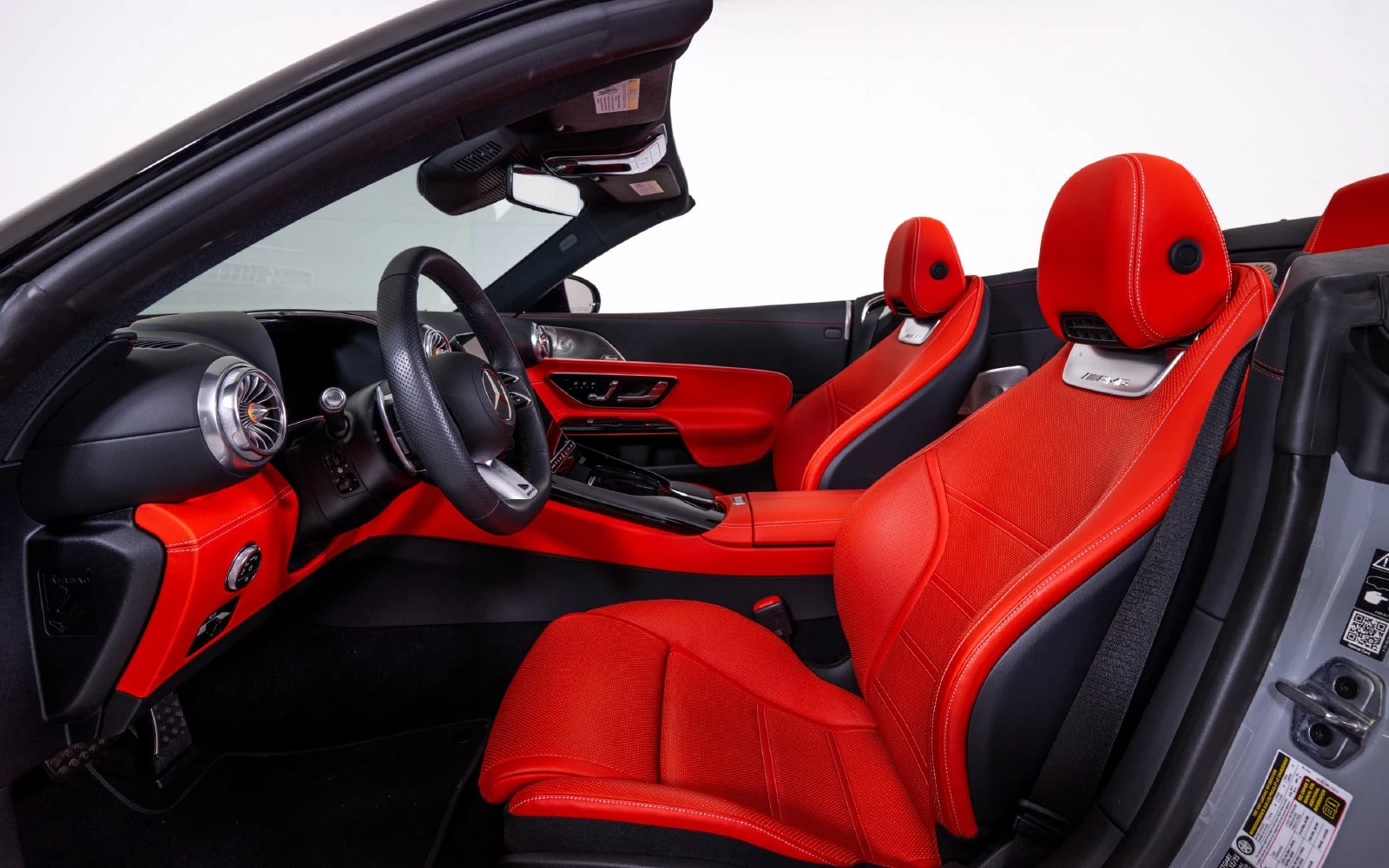 2024 Mercedes-Benz AMG SL 63 (R232), 23/27