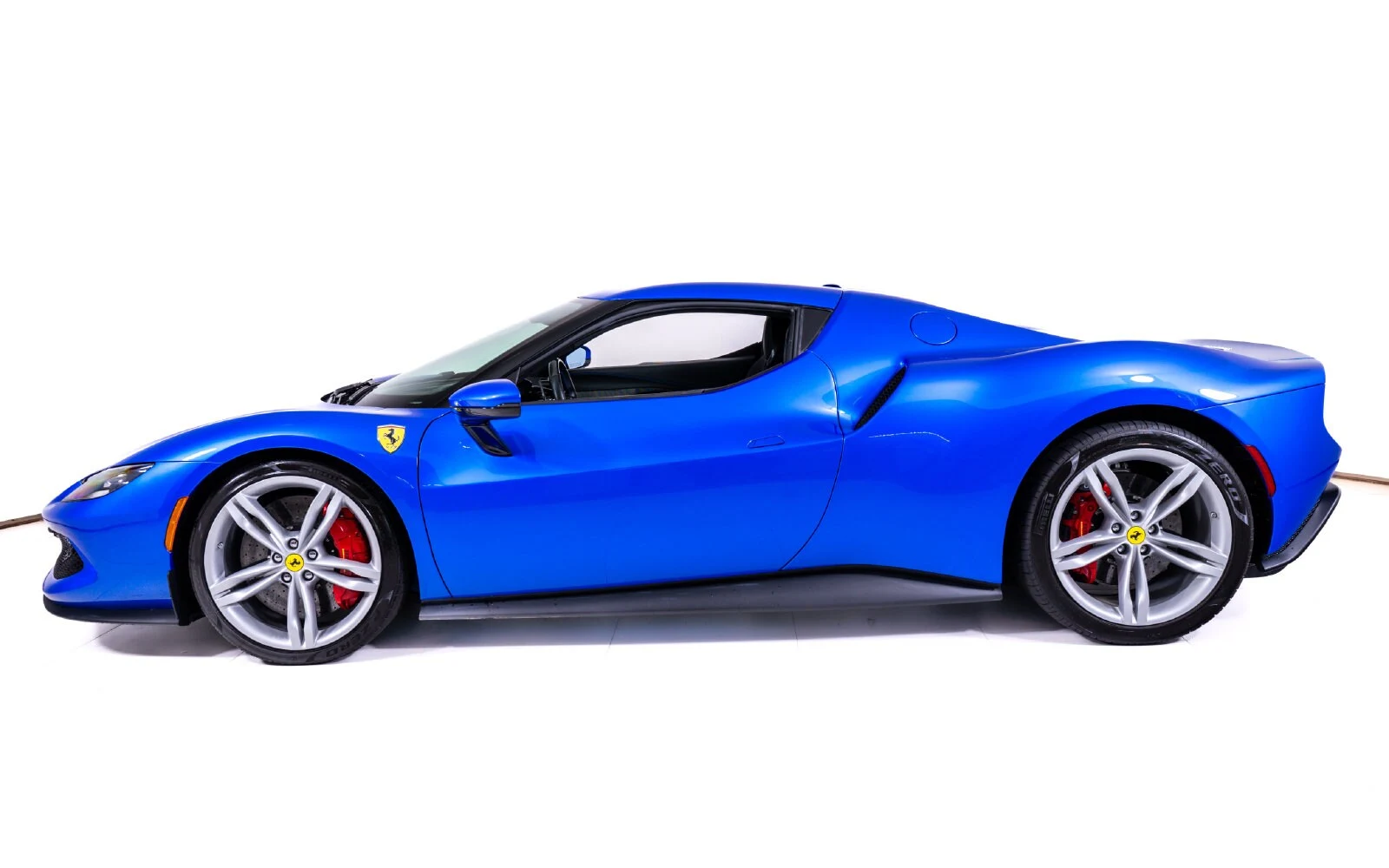 2022 Ferrari 296 GTB, 2/26