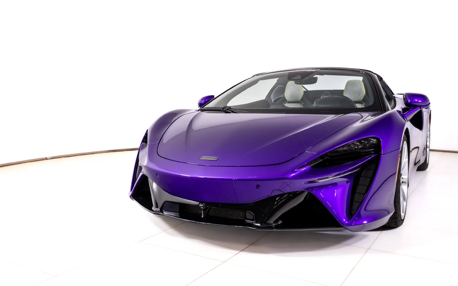 2025 McLaren Artura Spider Vision, 12/26