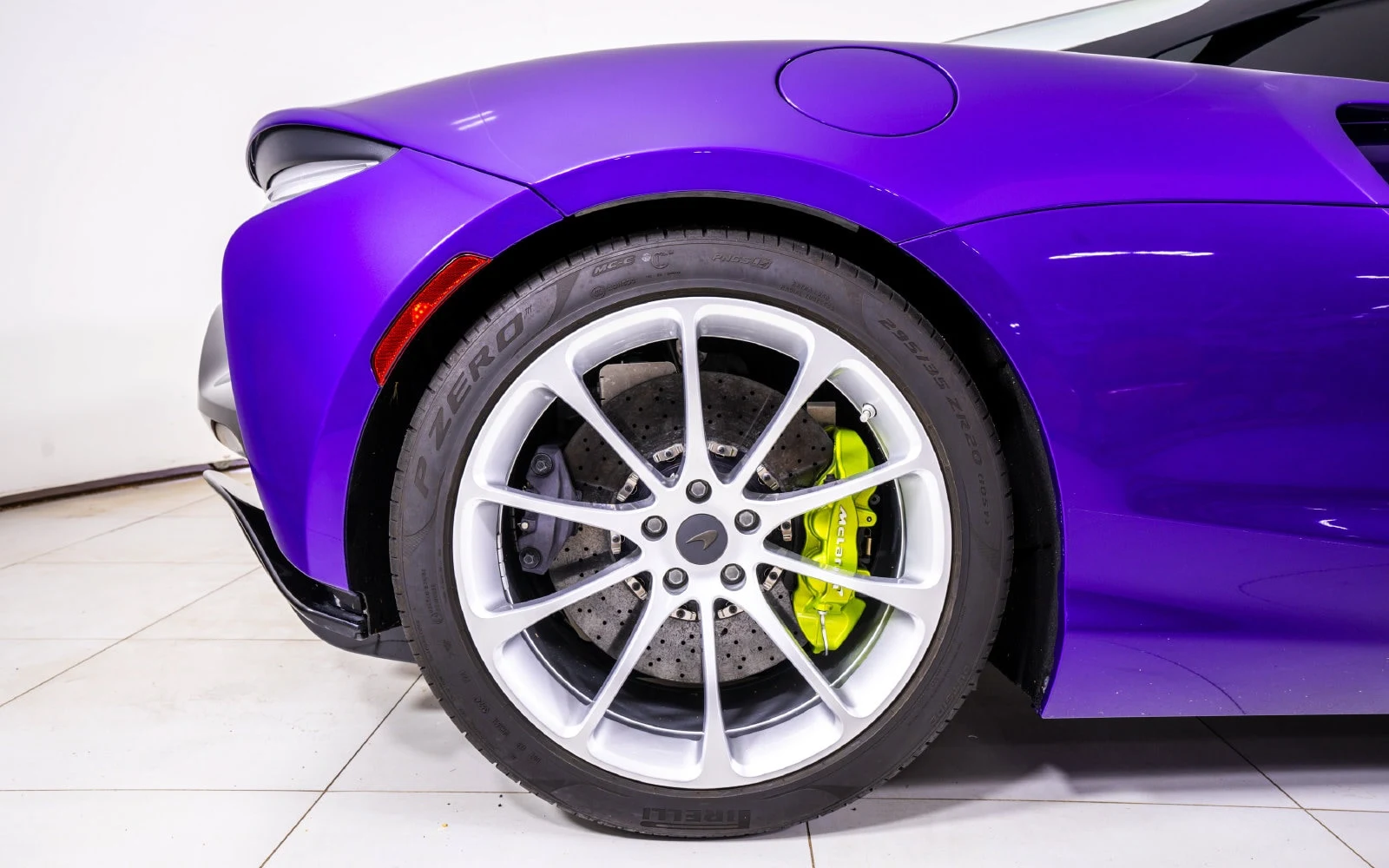 2025 McLaren Artura Spider Vision, 17/26