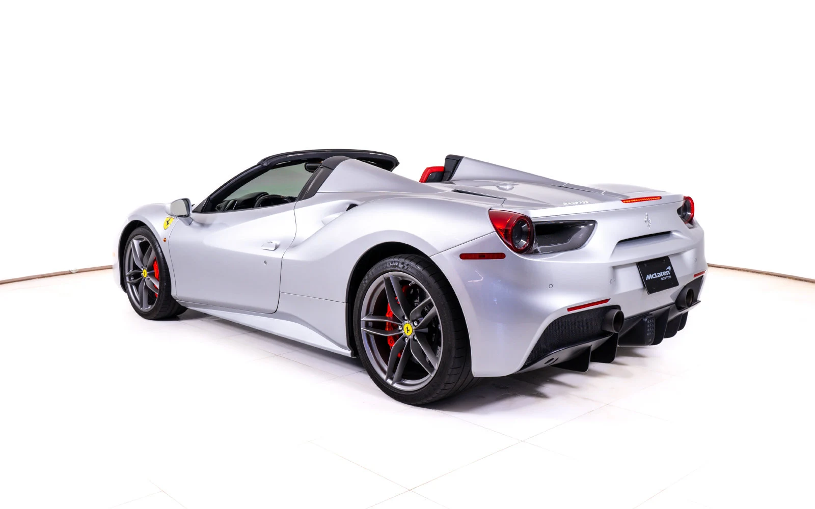 2019 Ferrari 488 Spider, 5/26