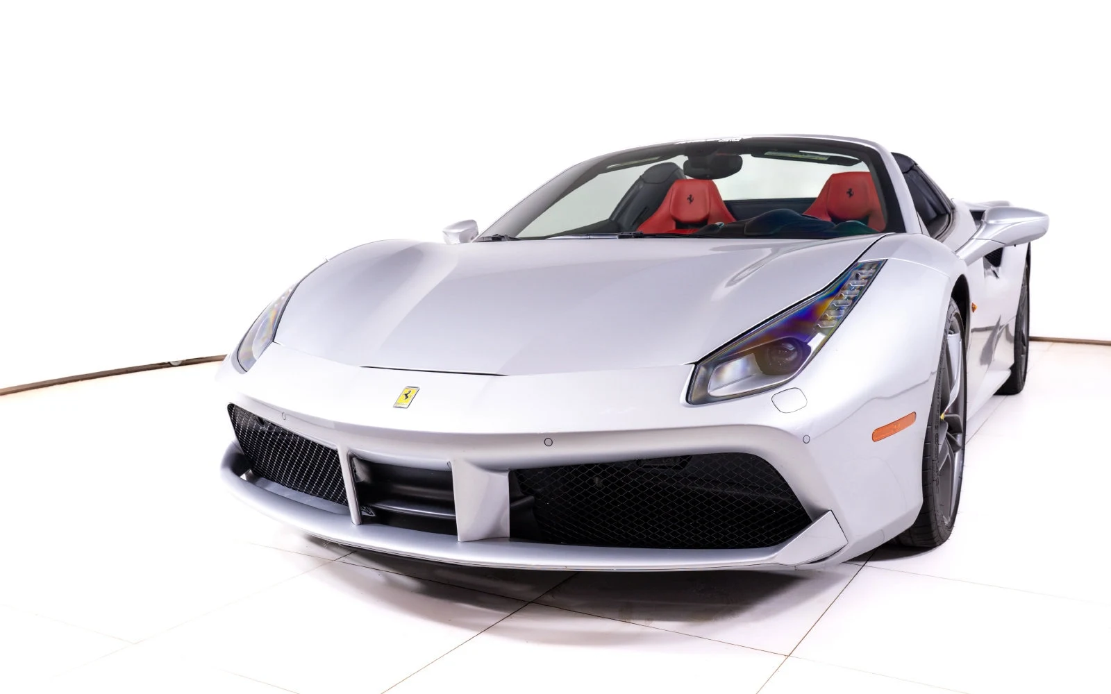 2019 Ferrari 488 Spider, 11/26