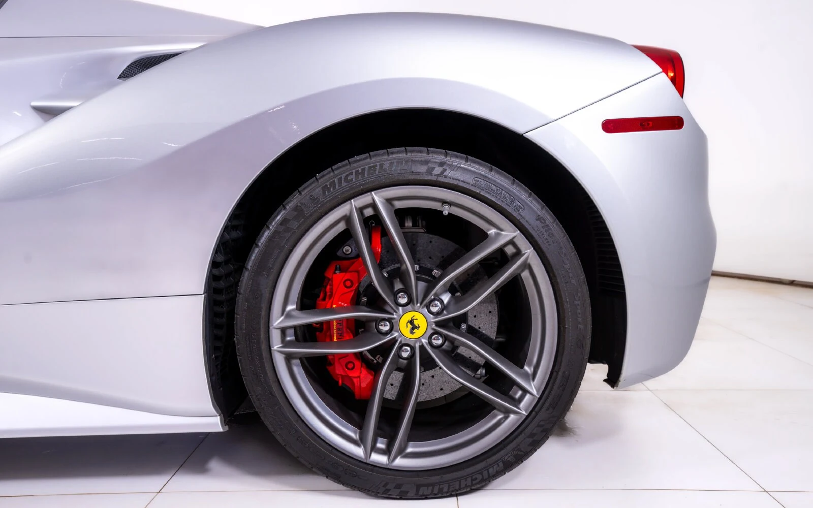 2019 Ferrari 488 Spider, 17/26