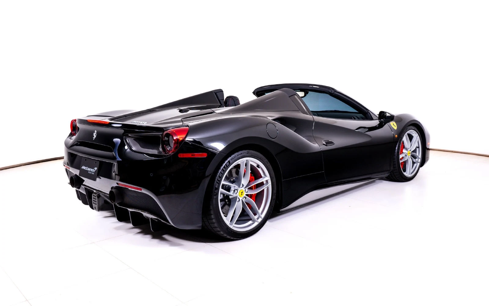 2018 Ferrari 488 Spider, 7/26