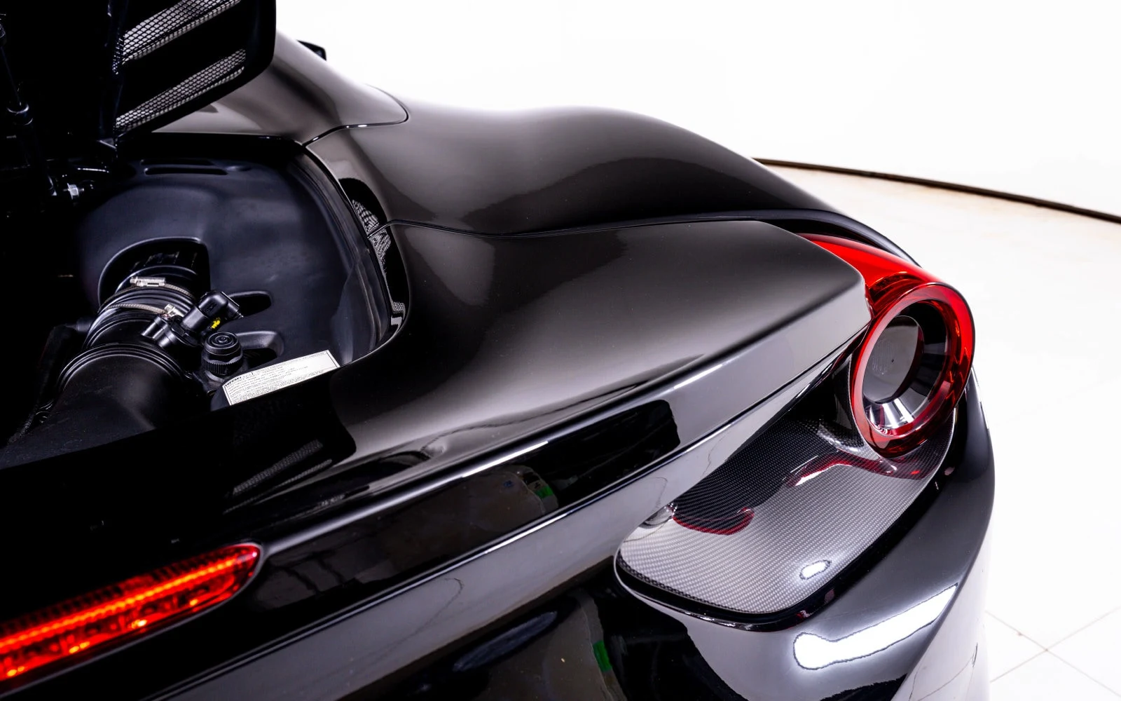 2018 Ferrari 488 Spider, 15/26