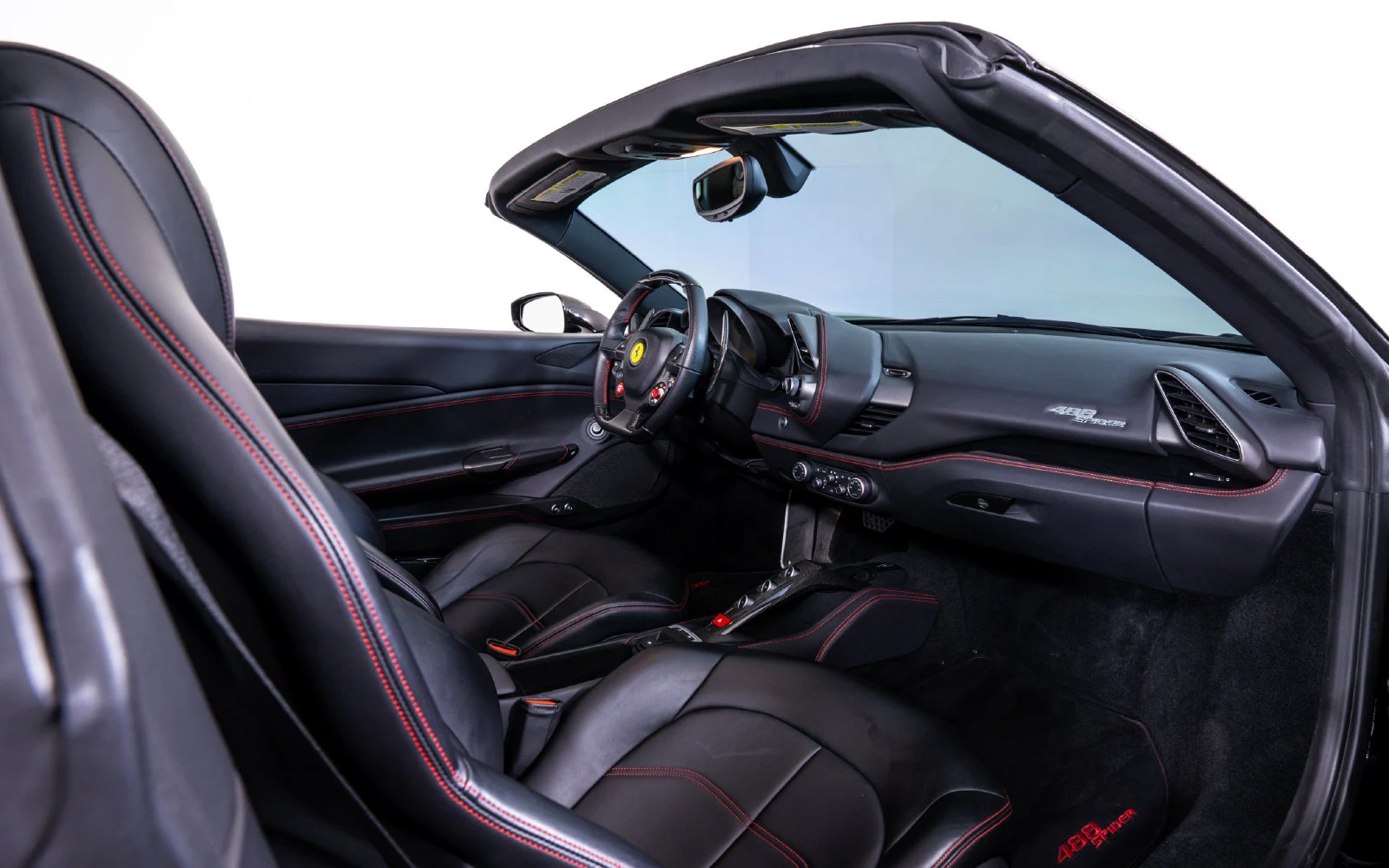 2018 Ferrari 488 Spider, 24/26