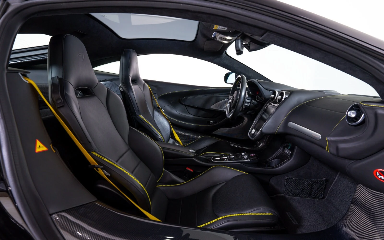 2022 McLaren GT, 20/26