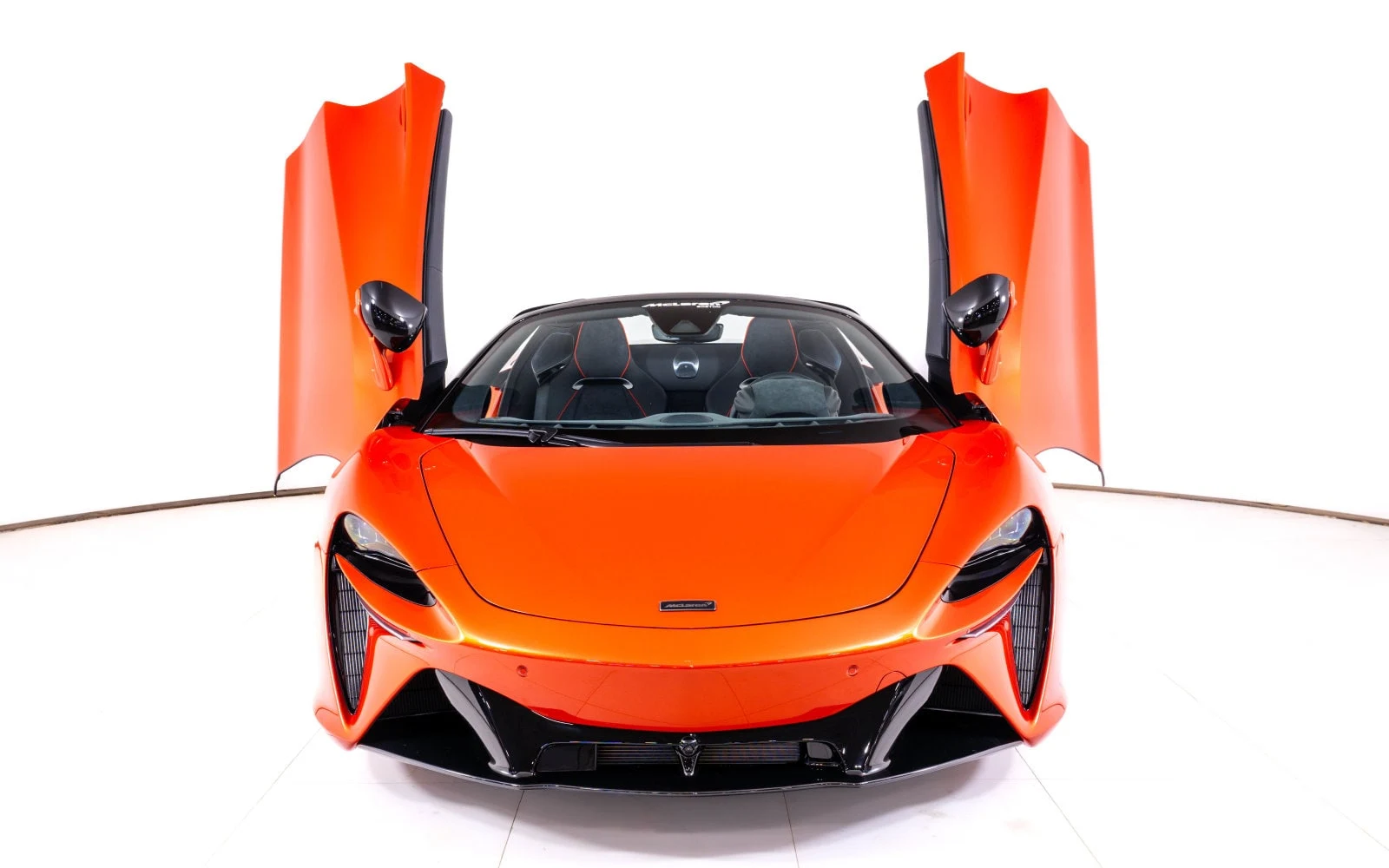 2026 McLaren Artura Spider Performance, 11/25