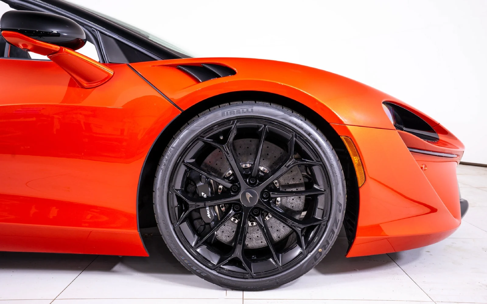 2026 McLaren Artura Spider Performance, 19/25