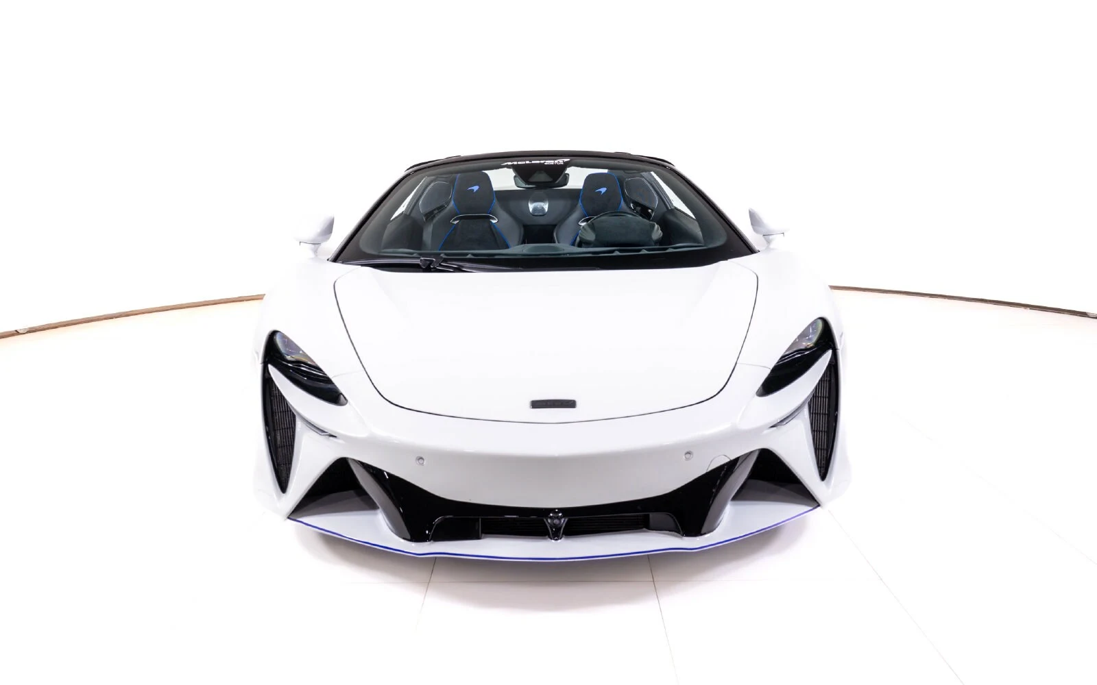 2025 McLaren Artura Spider Performance, 10/25