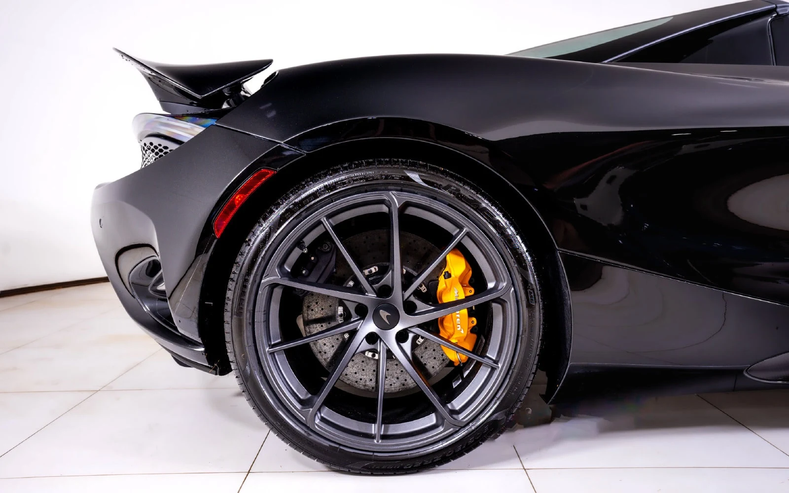 2027 McLaren 750S Spider, 18/25