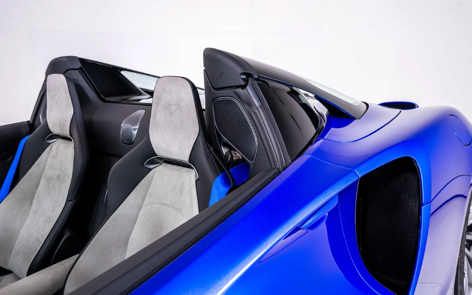 2027 McLaren Artura Spider, 15/25