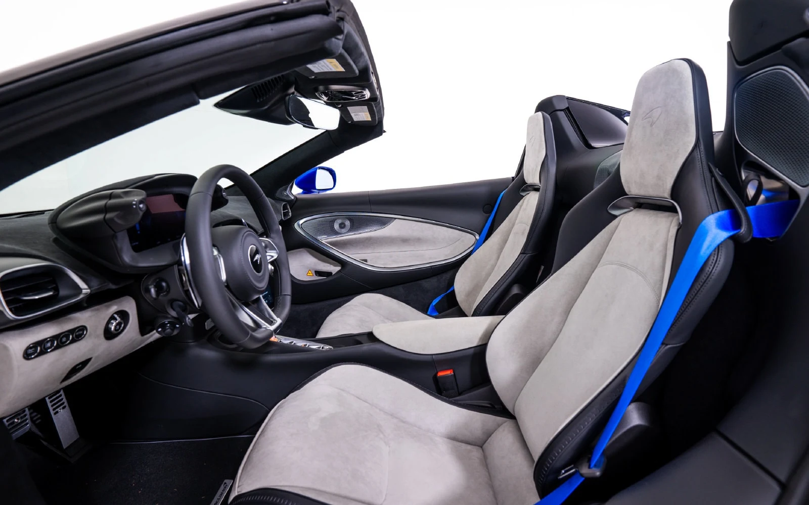 2027 McLaren Artura Spider, 22/25
