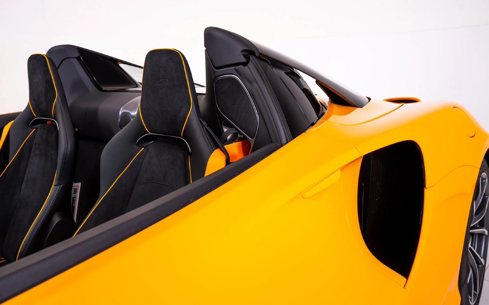 2027 McLaren Artura Spider, 13/25